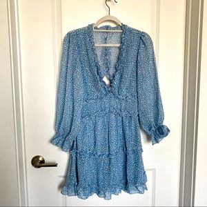 Long sleeve backless dress